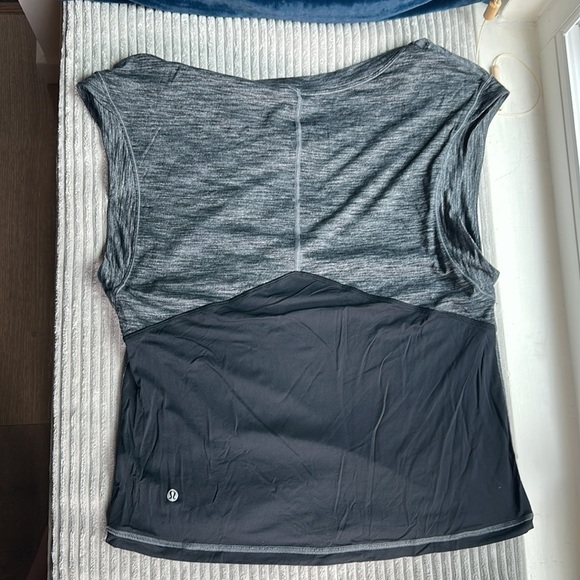 Lululemon Tank - Picture 3 of 4